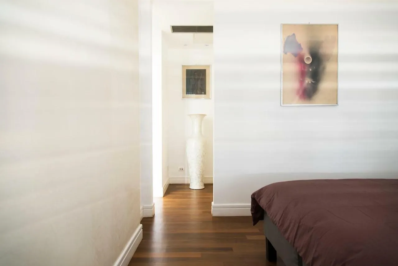 Apartment Youhosty - Pisani Big 13 Milan